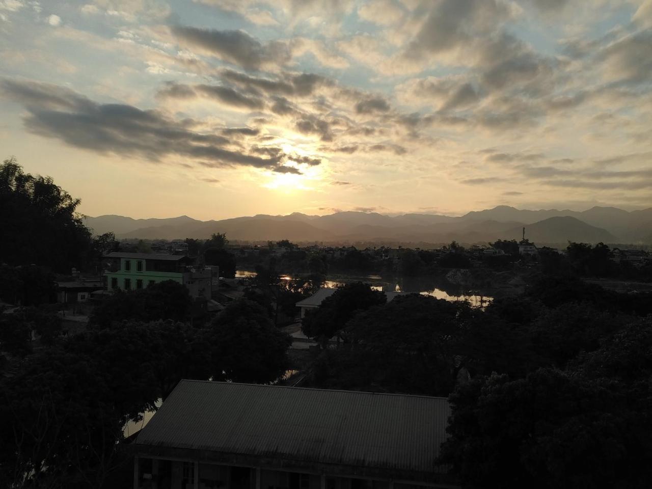 Guesthouse 51 Diện Biên Phủ Esterno foto