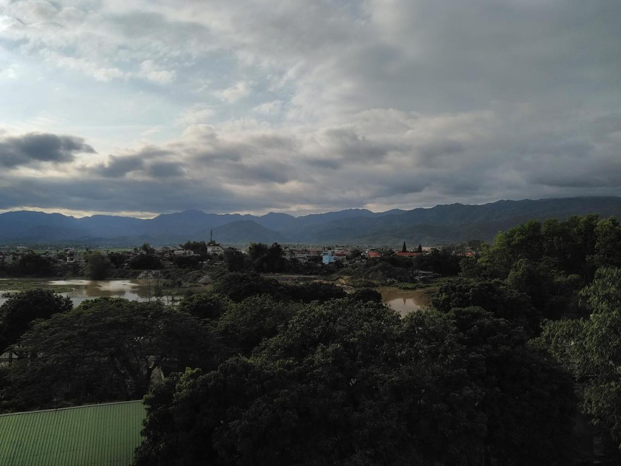 Guesthouse 51 Diện Biên Phủ Esterno foto